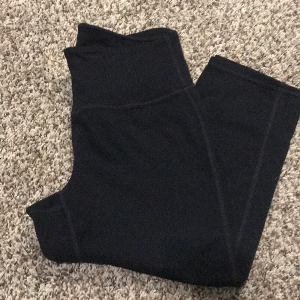 Athleta Capri leggings